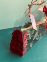گل رز قرمز هلندی
