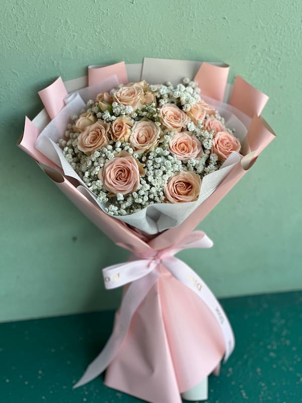 دسته گل مینیمال ژیپسوفیلا دسته گل مینیمال رز