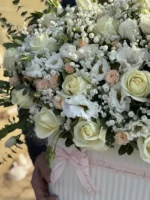 قیمت باکس گل رز سفید
