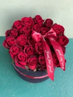 باکس گل رز قرمز هلندی