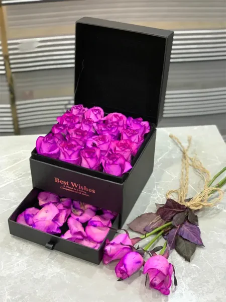 باکس گل رز بنفش