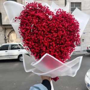 دسته گل قلبی قرمز