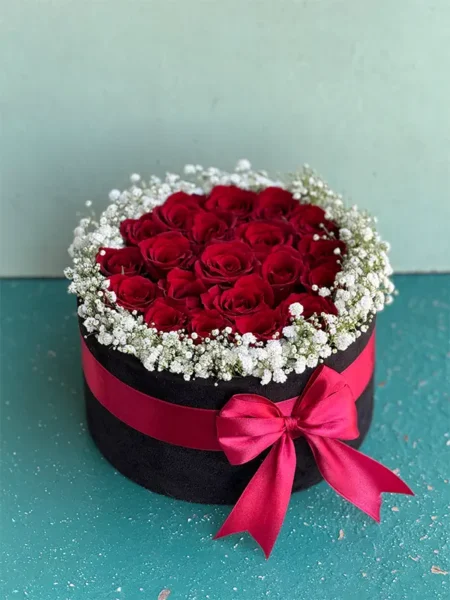 باکس گل رز و چیپسی