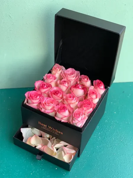 باکس گل رز لب ماتیکی