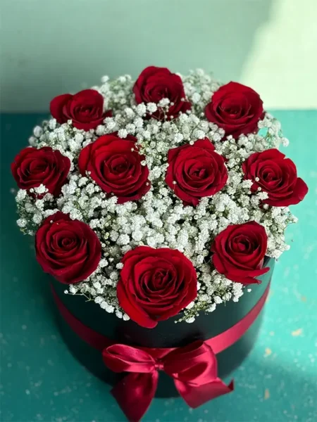 باکس گل رز قرمز و عروس