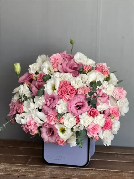 باکس گل هدیه تولد