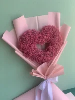 دسته گل قلبی با گل عروس
