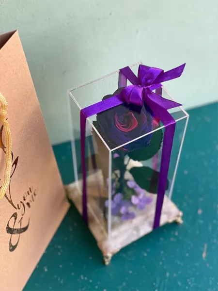 باکس پایه سنگ مرمر رز جاودان بنفش صورتی