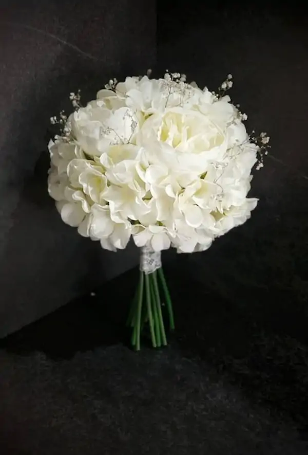 دسته گل مصنوعی سفید عروس