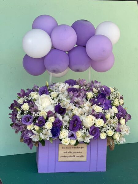 باکس گل بنفش و سفید