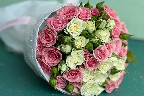 دسته گل رز مینیاتوری